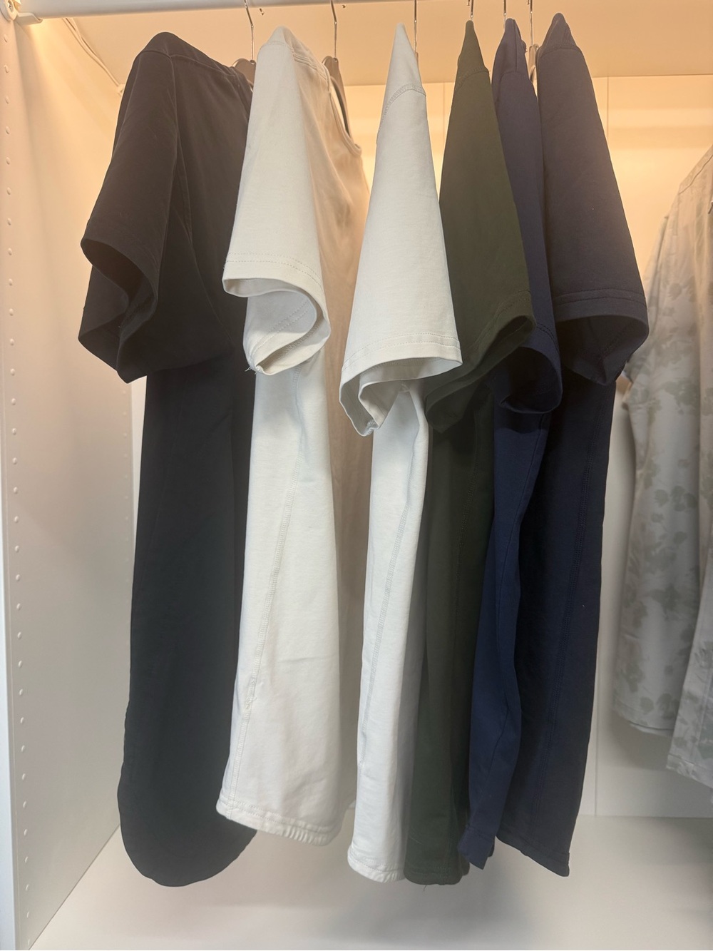 6 Men’s Medium BYLT & CUTS Shirts - Bundle Only
